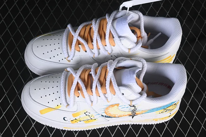 All categories Nk Air Force 1 Air Force series Nk Air Force 1 Low Air Force low-top Nike Air Force 1'07 Low "Leo" Hand-painted graffiti twelve constellations series Leo Air Force One low-top casual sneakers Constellation 723-822